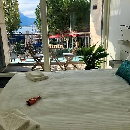 Apartmán City Center Contemporary With View Of Lake And Mountains *